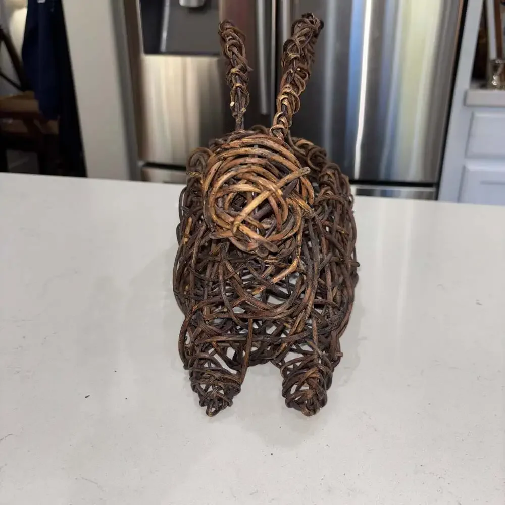 Pier 1 Natural Woven Twig Bunny Rabbit Decorative Basket Centerpiece